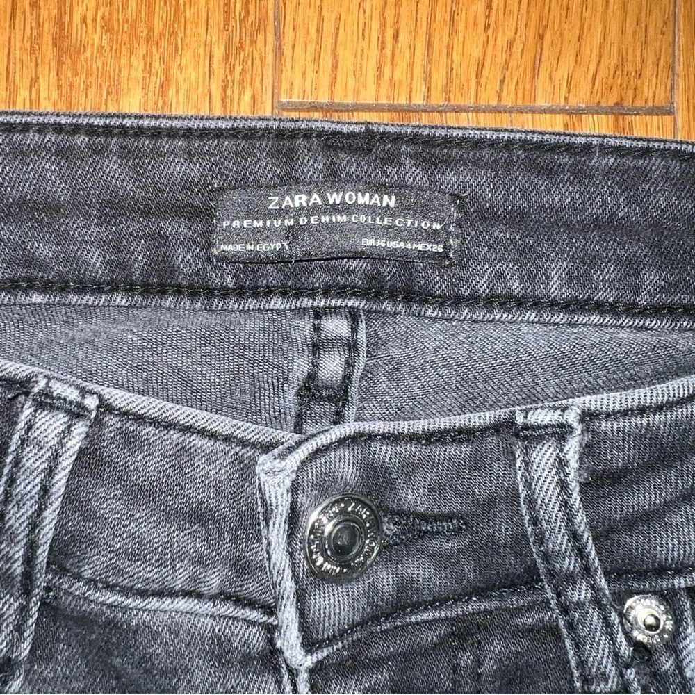 ZARA Charcoal Black Skinny Ankle Jeans With Side Lace Up Detailing Size 4 - Picture 3 of 9